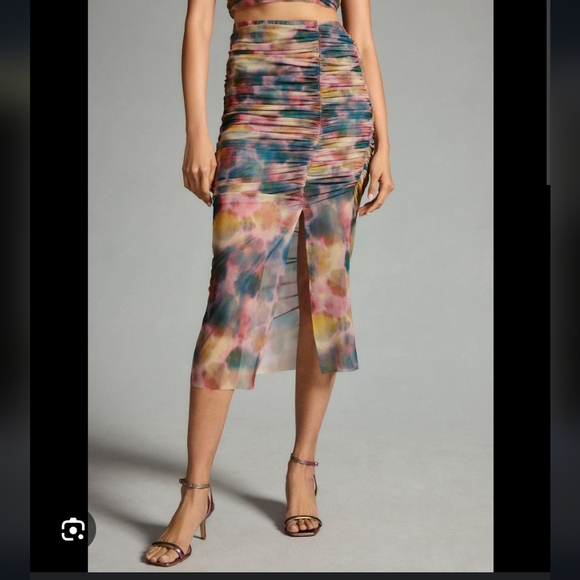 2 pc set! Anthropologie Mesh Watercolor Floral EUC - Picture 4 of 9